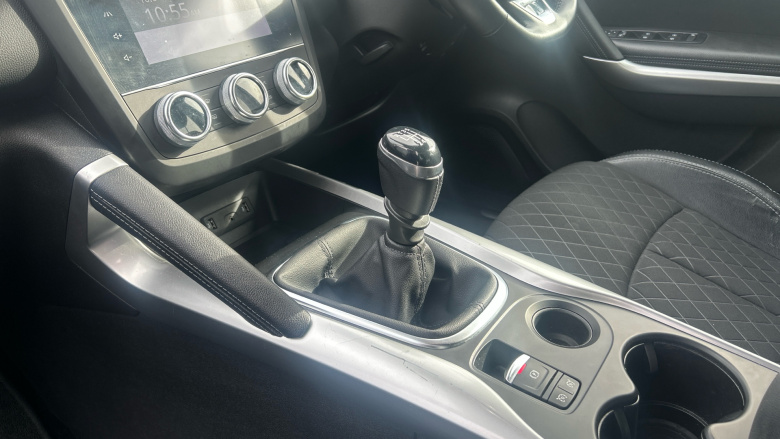 Renault Kadjar 1.3 TCE S Edition 5dr Petrol Hatchback